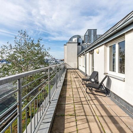 Bernhards Apartment Stadthalle - Klima & Terrasse ウィーン エクステリア 写真