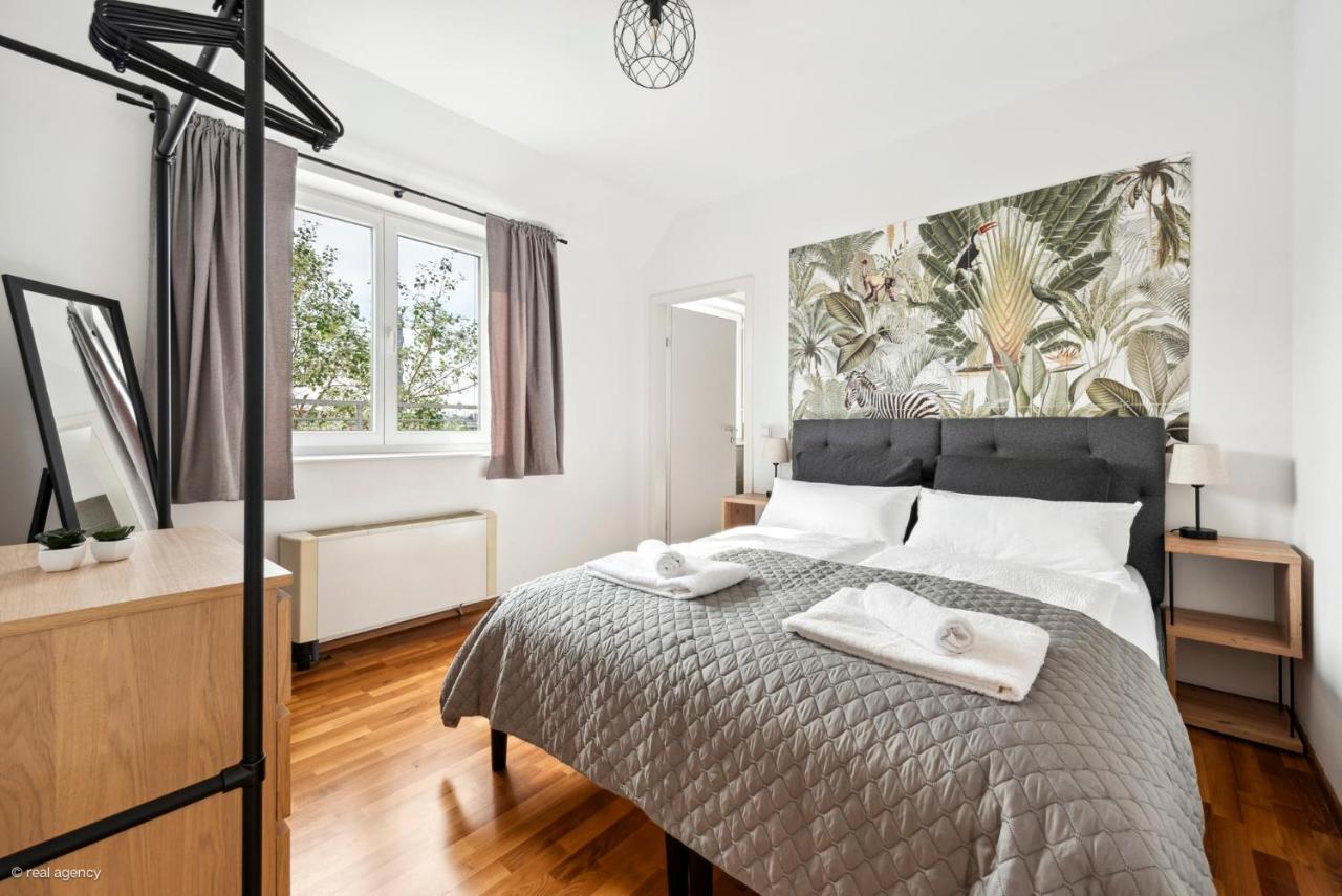 Bernhards Apartment Stadthalle - Klima & Terrasse ウィーン エクステリア 写真